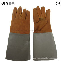 Cuero de vaca de soldadura guantes de trabajo de protección (L001)